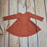 MABEL AND HONEY 5 BUTTON KNIT DRESS