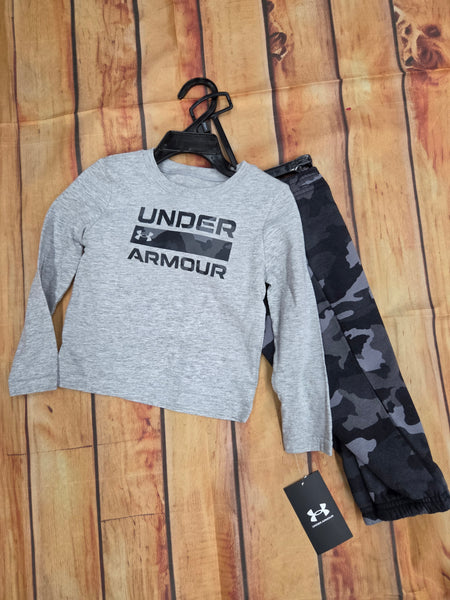UNDER ARMOUR STACKED CAMO SET GRAY