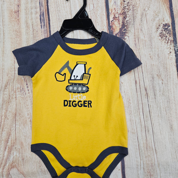 CLEARANCE JOHN DEERE LITTLE DIGGER ONESIE